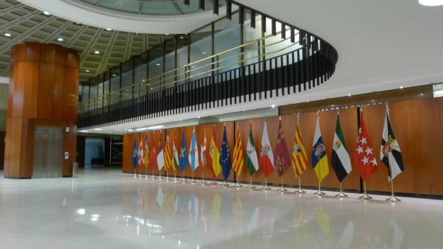 Hall Central