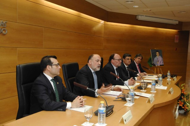 Inauguración del observatorio de Estudios Jurídico-Laborales de la Facultad de Ciencias del Trabajo de Granada