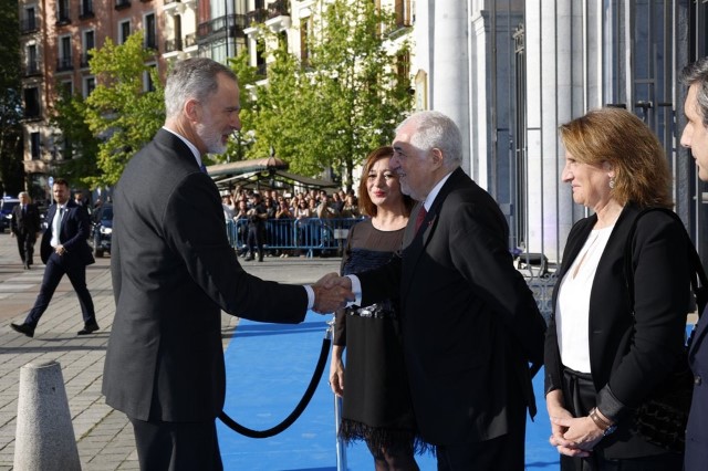 El Presidente del TC asiste a la gala conmemorativa del centenario de Telefónica, presidida por SM el Rey