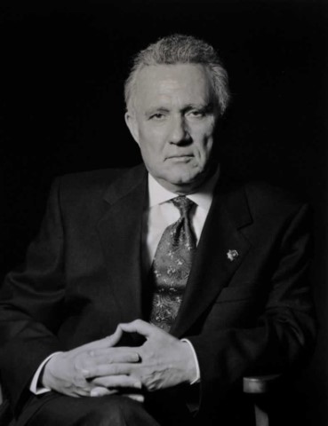 Tomás Salvador Vives Antón, Magistrado del Tribunal Constitucional [Fotografía, retrato. Papel] - Ana Torralva Forero