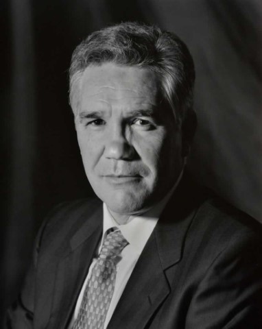 Álvaro Rodríguez Bereijo, Magistrado del Tribunal Constitucional [Fotografía, retrato. Papel] - Ana Torralva Forero