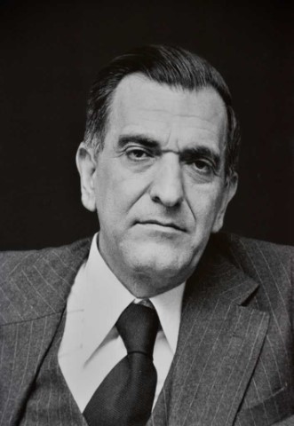 Plácido Fernández Viagas, Magistrado del Tribunal Constitucional [Fotografía, retrato. Papel] - Pablo Juliá