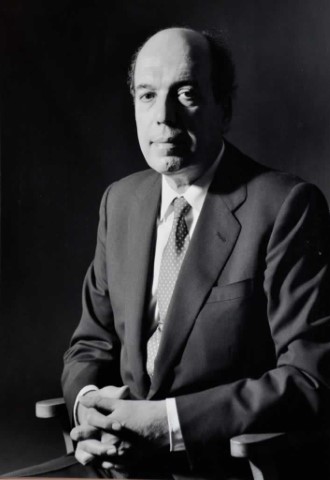 Rafael Gómez-Ferrer Morant, Magistrado del Tribunal Constitucional [Fotografía, retrato. Papel] - Ana Torralva Forero