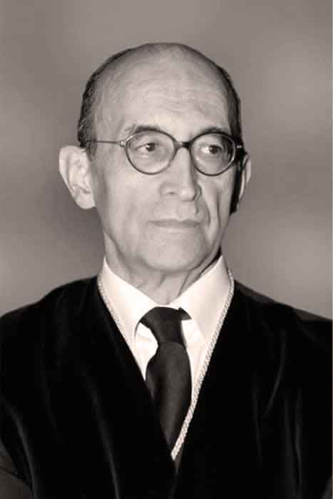 Roberto García-Calvo y Montiel